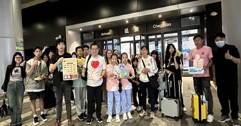 黃金週於各口岸宣傳